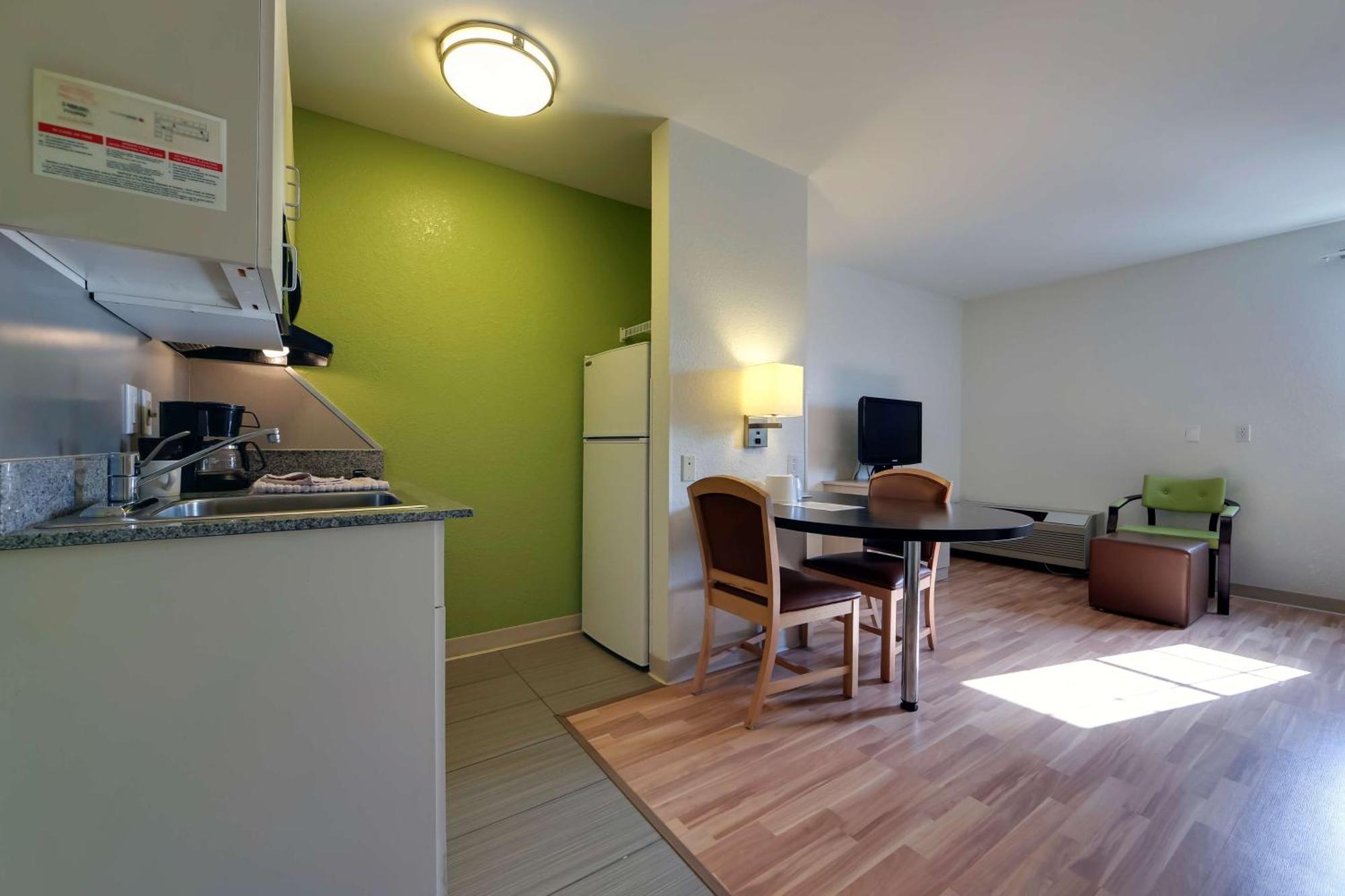 Studio 6 Toronto - Mississauga With Kitchenettes Zewnętrze zdjęcie