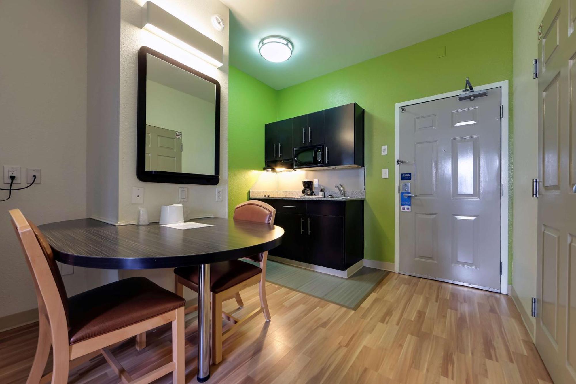 Studio 6 Toronto - Mississauga With Kitchenettes Zewnętrze zdjęcie